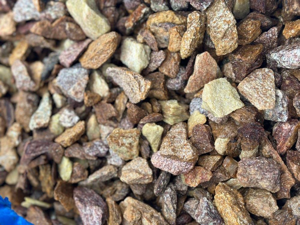 Златолит персиковый декоративная каменная крошка купить в Кемерово