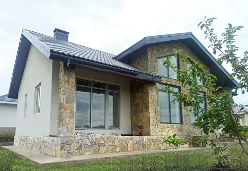 Плитняк златолит Уральский  для фасада купить в Кемерово