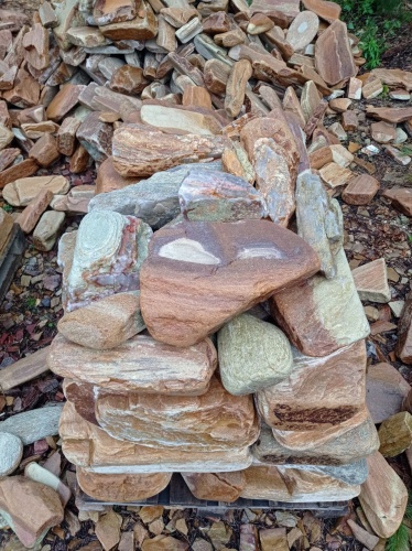 Златолит жёлтый, жёлто-зелёный глыбки и валуны для ланшафтного дизайна купить в Кемерово