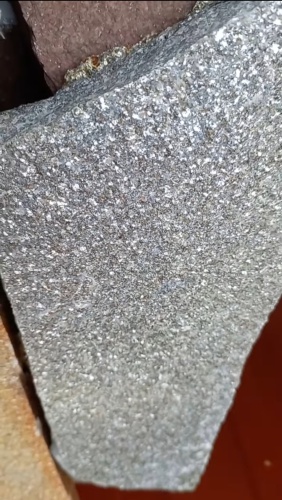 Плитняк златолит серебристый для цоколя, отмостки купить в Кемерово