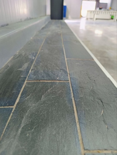 Плитка чёрная из натурального камня фасадная 30 см * 5 см, толщина 7 мм -30 мм купить в Кемерово